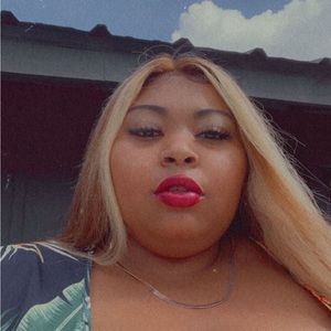 Meet your Posher, Jania